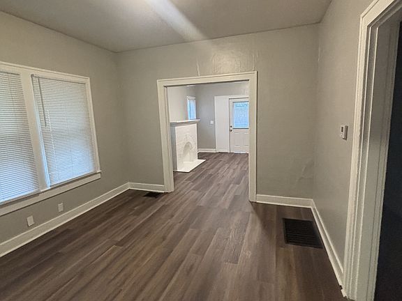 4th image of 123 N 37th St