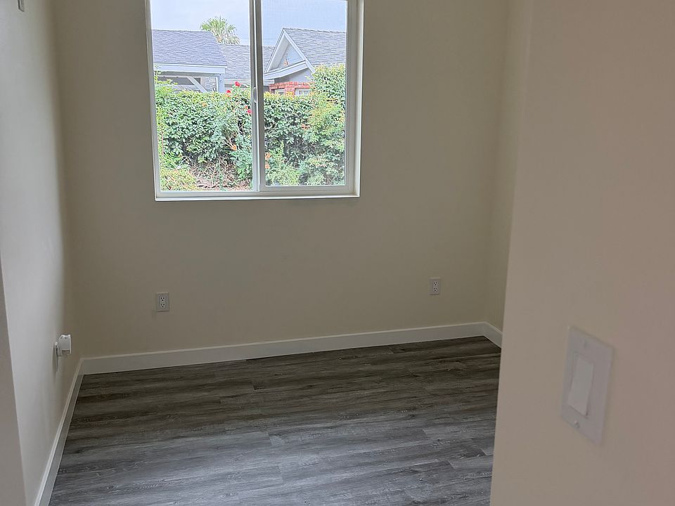 2nd image of 11153 Babbitt Ave #11153