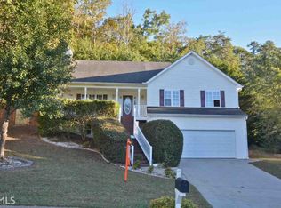 1058 Whispering Woods Dr, Canton, GA 30114