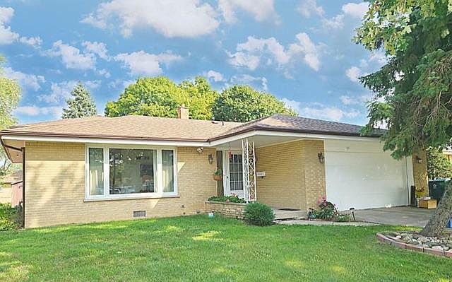 1st image of 17033 Dobson Ave