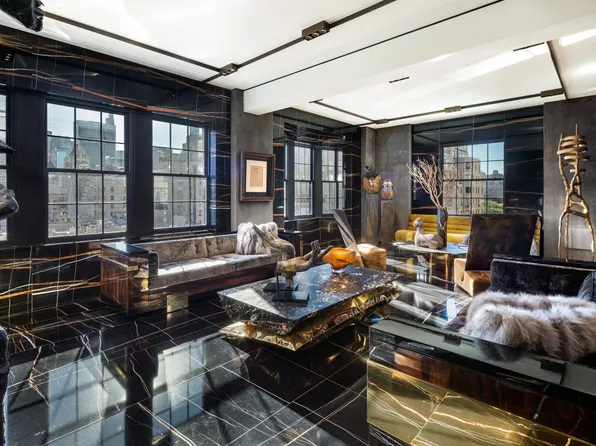 11 East 68th Street image 5 of 19