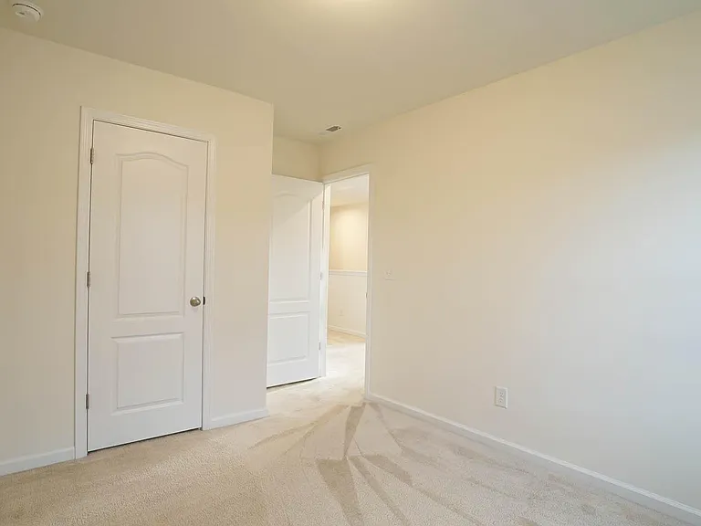 1041 Salt Glaze Ln — Photo 27