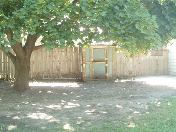 4th image of 47 34th St SE