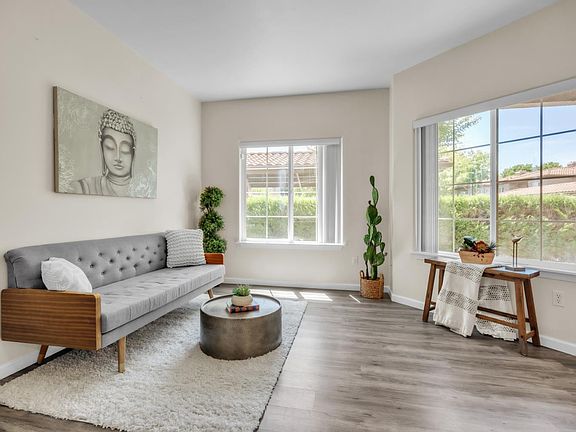 5th image of 4200 E Commerce Way Unit 1611