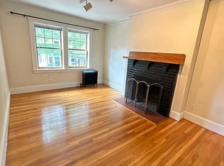 39-42 Lee St #3-A, Cambridge, MA 02139