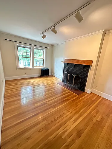 39 Lee St #3A Photo 1