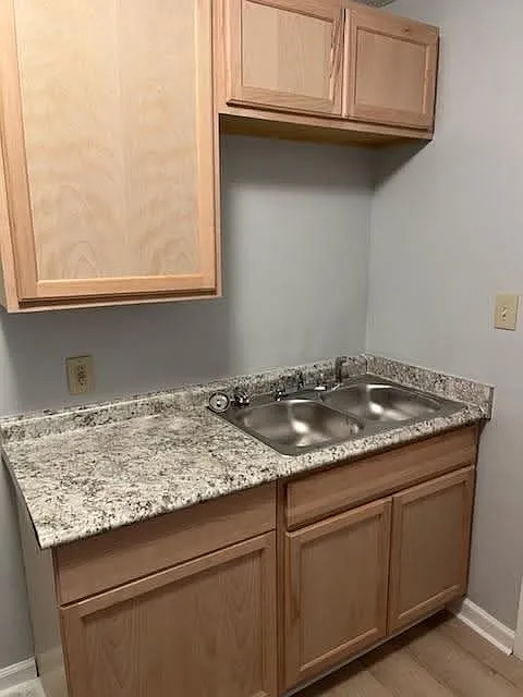 2 bed, 806 sqft, $1,010 — Photo 4