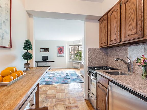 2nd image of 57 Montague St APT 9F