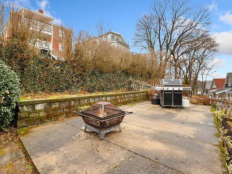 54 Edgecliff Rd #2 — Photo 21