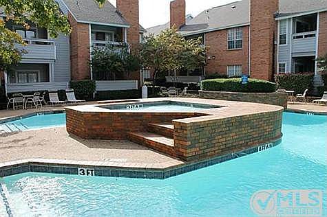 5th image of 2109 Saint Michaels Dr Unit 203