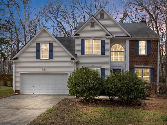 2nd image of 1003 Neely Farm Dr