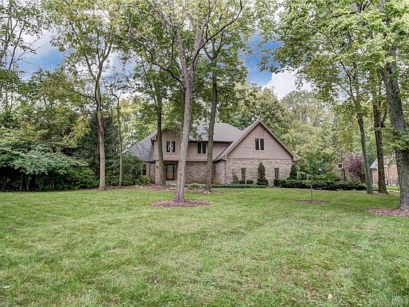 3rd image of 1900 Oakland Hills Ct