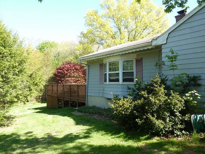 160 Bunnyview Dr, Stratford, CT 06614 Zillow