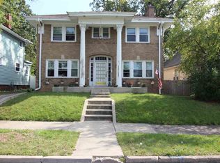 202 E Sherwood Ter, Fort Wayne, IN