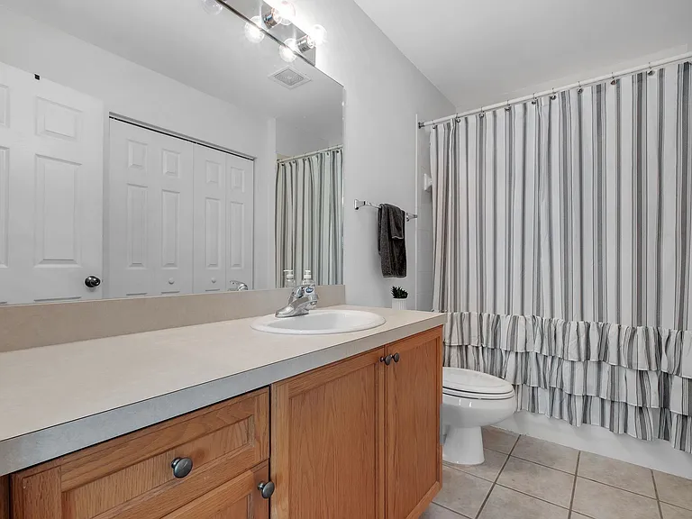 4311 Four Oaks Blvd — Photo 28