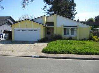 106 Iris Ct, Hercules, CA 94547