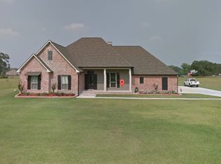 16384 Ronnie Rd, Prairieville, LA 70769
