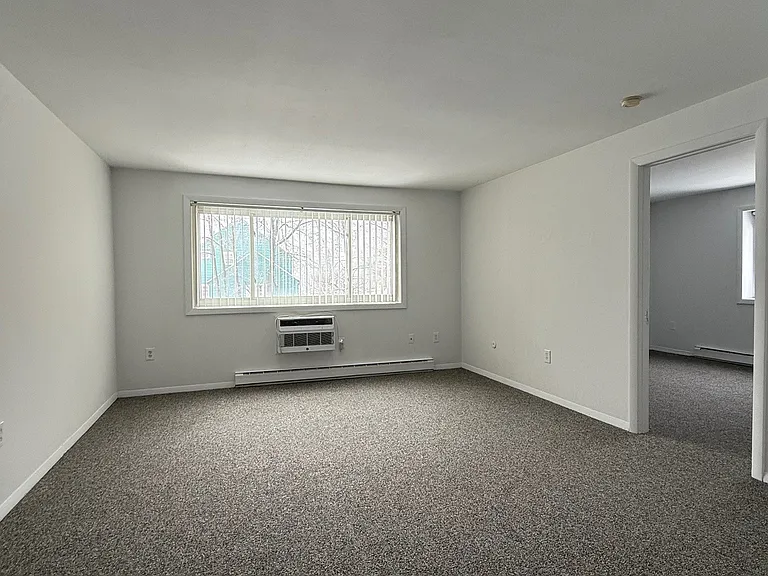 266 Essex Street — Photo 9