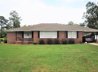 185 Lincoln Ave, Fitzgerald, GA 31750