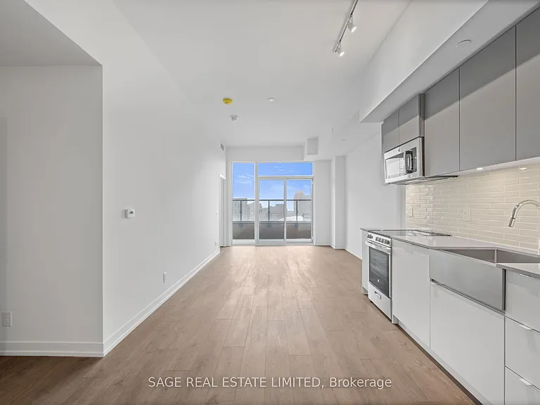 270 Dufferin St #1122 — Photo 3