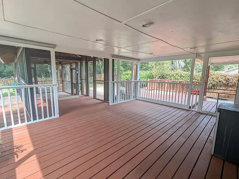 4356 Cheviot Dr — Photo 14