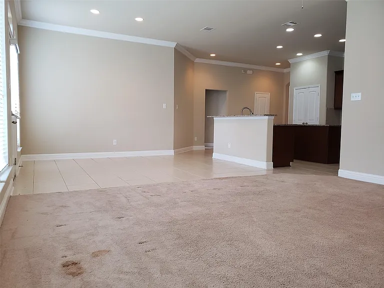 9515 Bosque Hills Ct — Photo 14