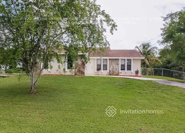 16888 W Aquaduct Dr — Photo 3
