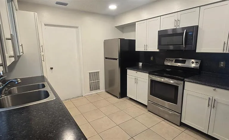 23067 Elmira Blvd — Photo 3