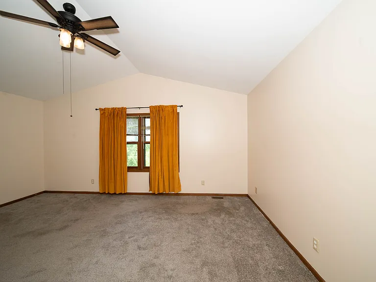 3516 Kings Lair Dr — Photo 12