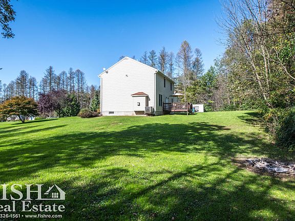 3rd image of 518 Cedarwood Dr