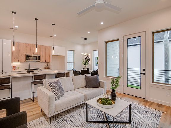 3rd image of 6742 Peerless St #A