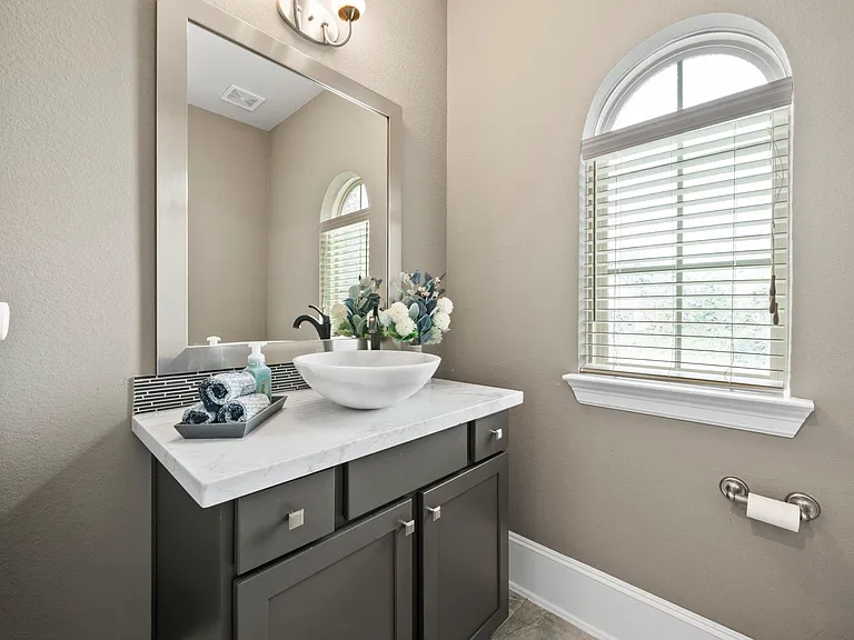 3938 Avalon Ridge Dr — Photo 14