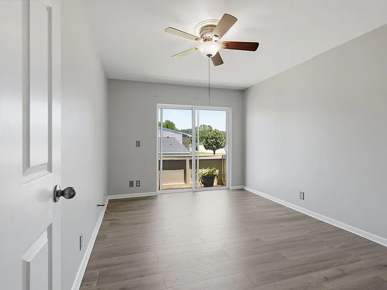 Master Bedroom Sliding Doors Open to Deck