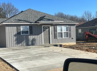 468 Dana St, Dyersburg, TN 38024