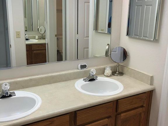 5th image of 6655 N Canyon Crest Dr Unit 10258
