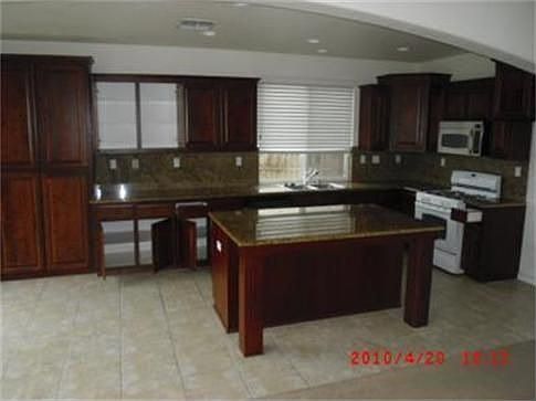 5th image of 1907 Autumn Oak Pl