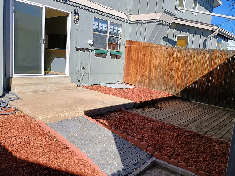 10360 E Jewell Ave — Photo 37