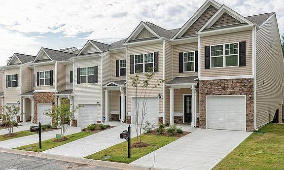 The Suwanee and Pierce Building