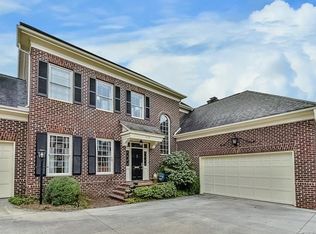 1158 S Kings Dr #33, Charlotte, NC 28207