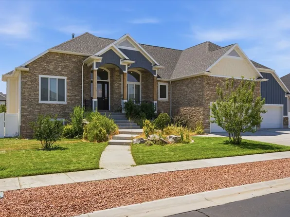 4925 W 3500 S, West Haven, UT 84401