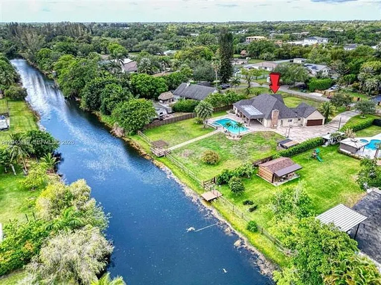 4920 SW 170th Ave #0 — Photo 31