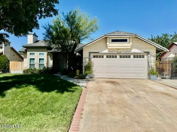 4049 Saddleback Rd, Palmdale, CA 93552