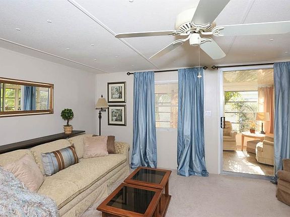 4th image of 510 Royal Tern Dr