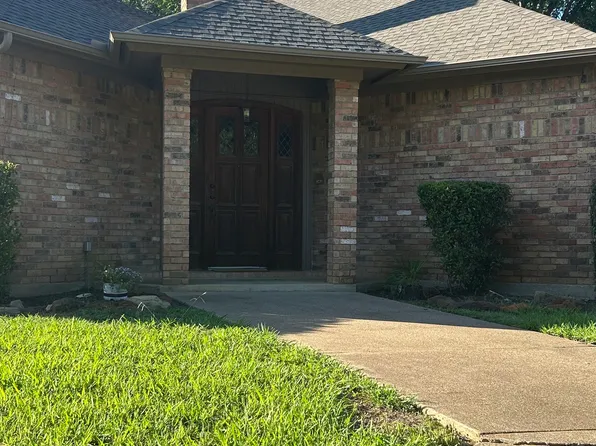 3714 Woodside Dr, Arlington, TX 76016