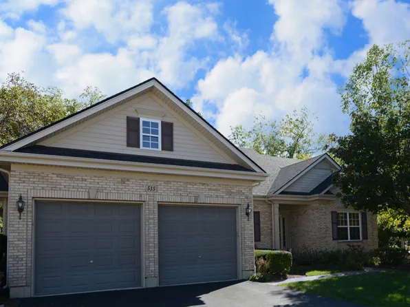515 Madison Ln, Elgin, IL 60123