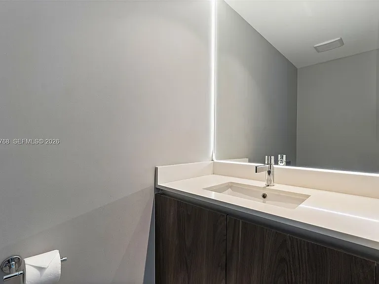 3131 NE 7th Ave #2402 — Photo 27