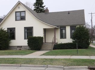 1535 Mary St, Marinette, WI 54143