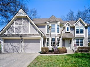 2904 SW 13th St, Lees Summit, MO 64081