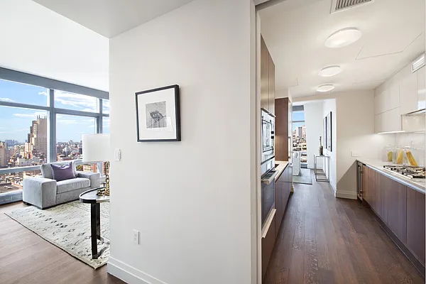 Sold by Stribling | media 55