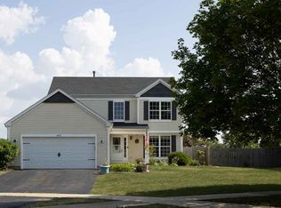 452 Butterfly Rd, Bolingbrook, IL 60490